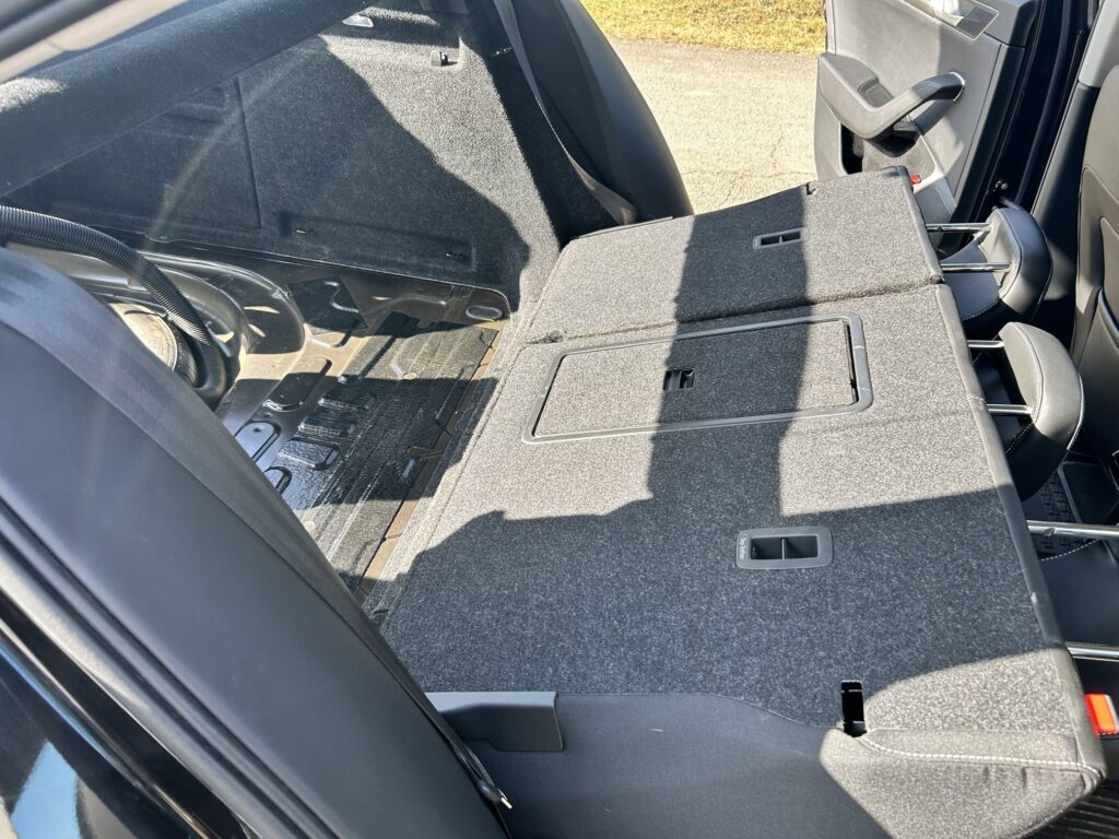 Škoda Superb po čištění kufr